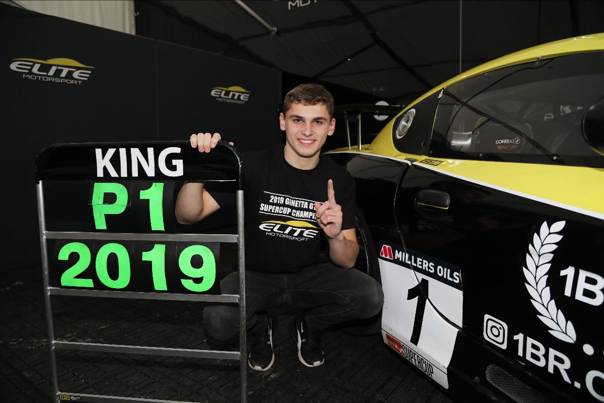 Harry King romps to title glory at Brands Hatch