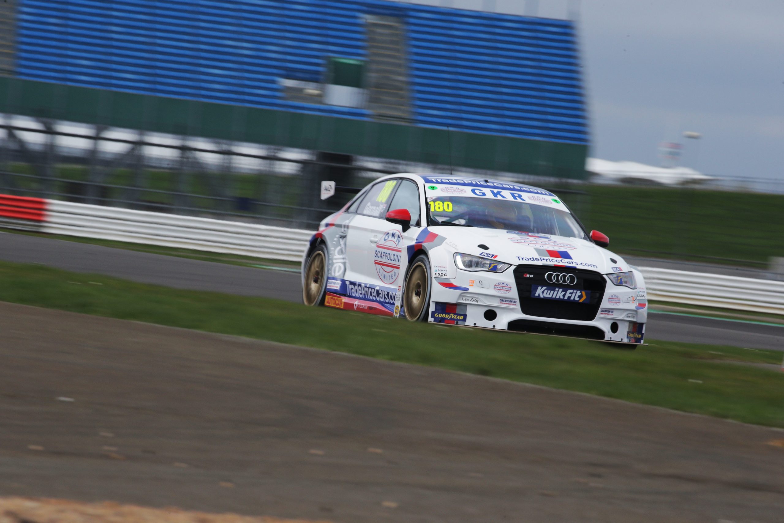 Promising pace for GKR TradePriceCars.com in Silverstone test