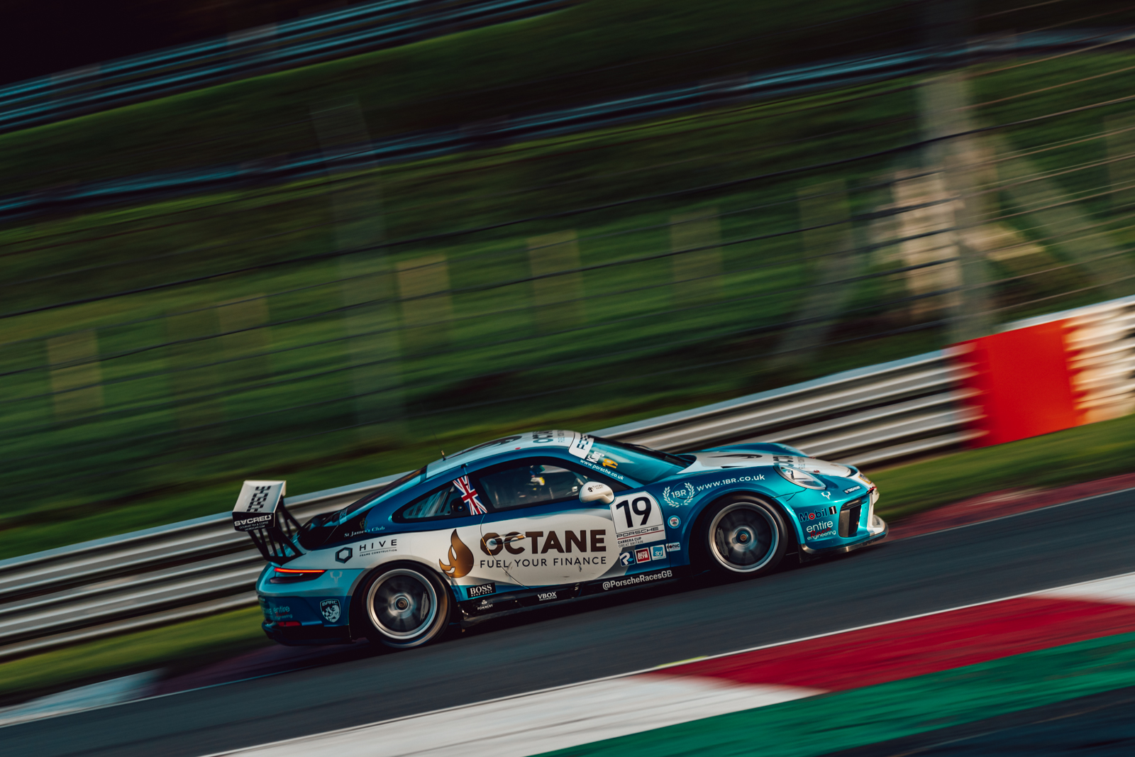 Octane Finance to support Harry King’s Carrera Cup GB defence